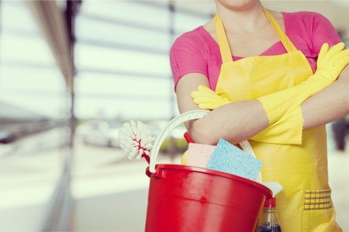 Move-in cleaning service readying a Collierswood commercial space